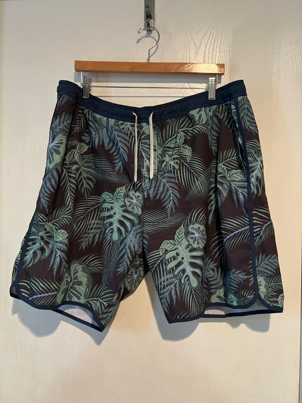 Fair Harbor Elastic Waist Mens Swim Trunks Blue Green Palm Leaf Print Size 3XL